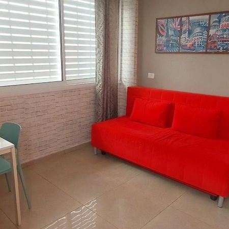 612 Apartment On The Beach Bat Yam Exterior photo